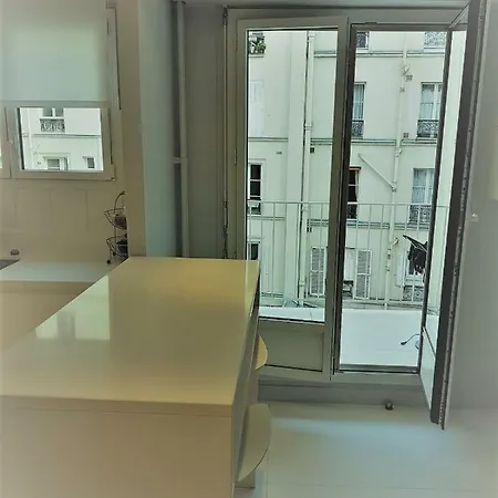 St Germain Des Pres, Apartment *